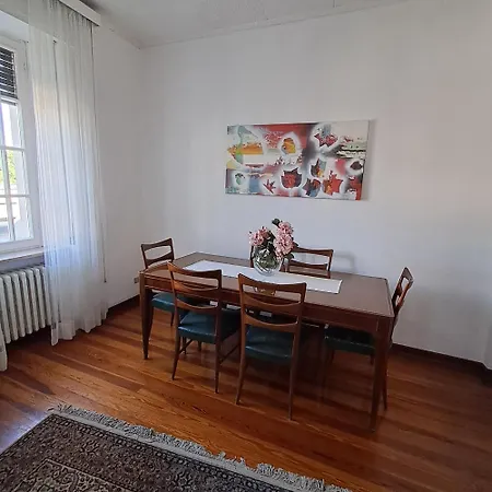 Il Cortile Dei Cipressi - Large Caravate