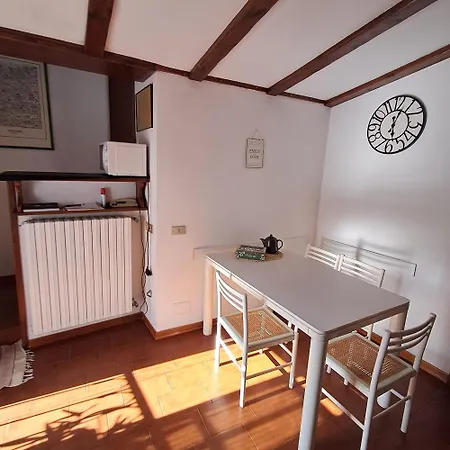 Lägenhet Il Cortile Dei Cipressi - Large *