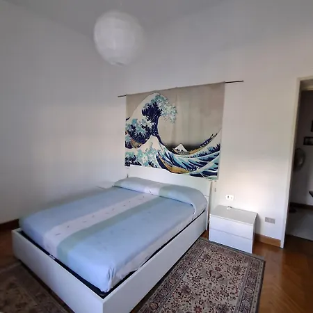 Il Cortile Dei Cipressi - Large Appartement Caravate