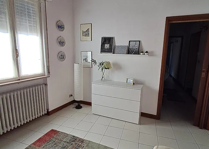 Il Cortile Dei Cipressi - Large Apartament *